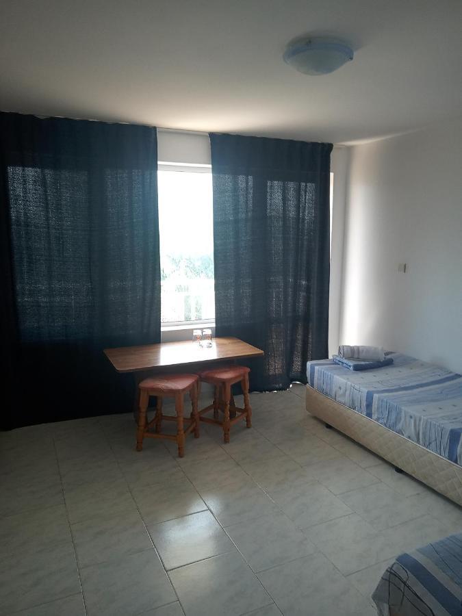 Despina Hotell Nesebar Rum bild