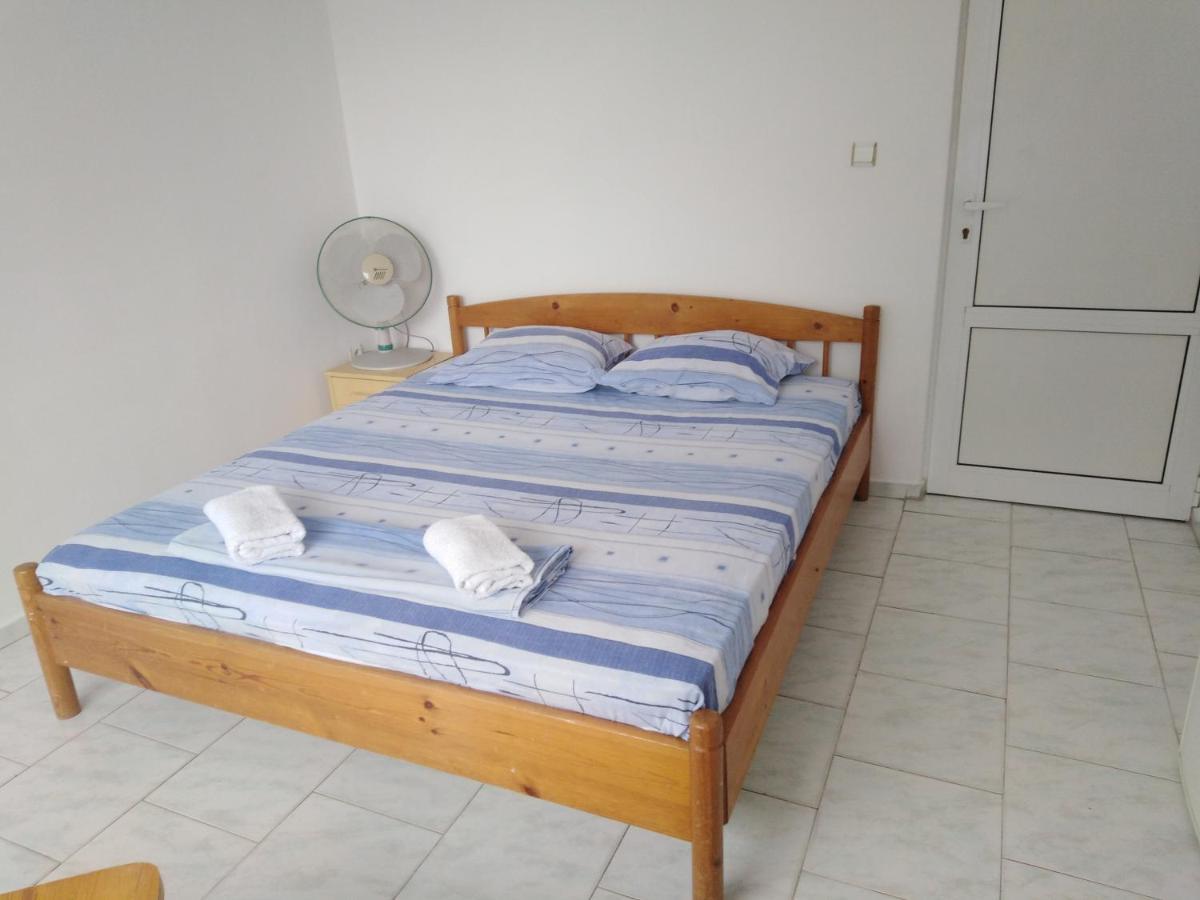 Despina Hotell Nesebar Rum bild